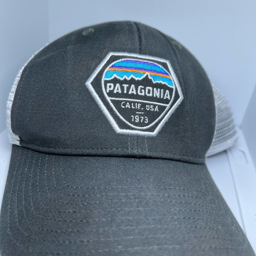 Used - like new Gray Patagonia snap back trucker hat